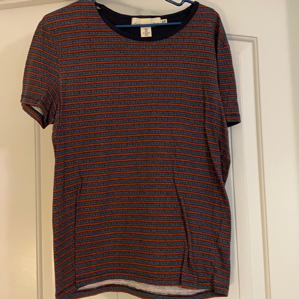 Men’s patterned tshirt